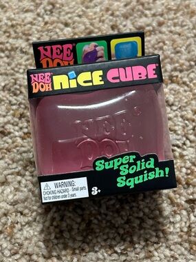 NeeDoh Nice Cube Pink